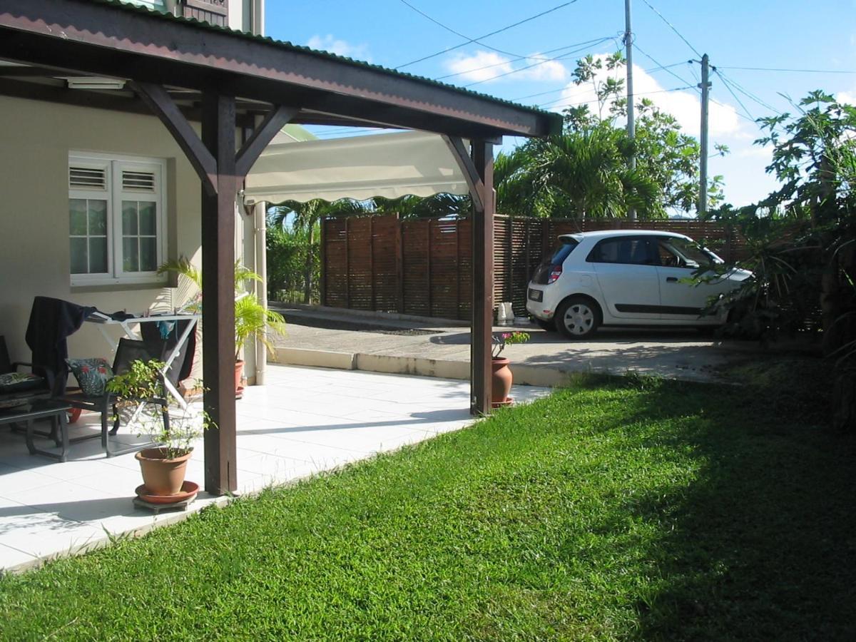 Petit Paradis Apartment Morne la Valeur Ngoại thất bức ảnh